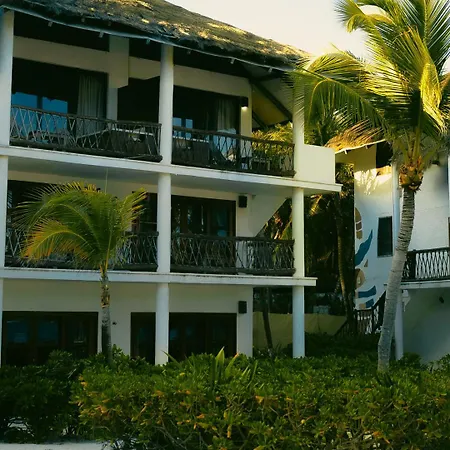 Mia Tulum Resort